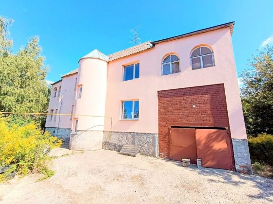 Продам шикарне домоволодіння на Великій Данилівці