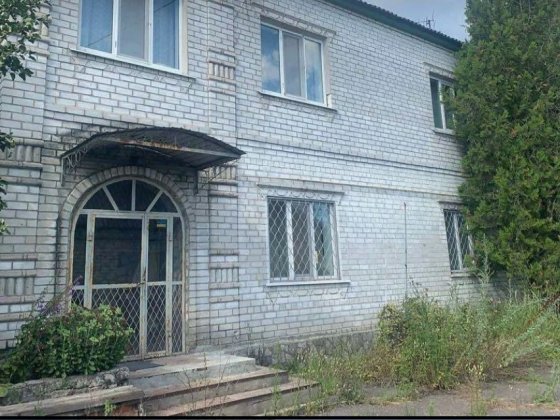 Продам большой дом в 20км от Харькова