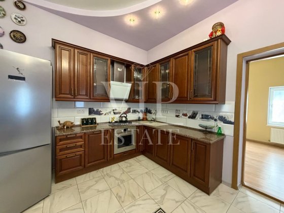 Продам без комисии% ухоженый дом на Лысой Горе, 5 минут от метро Холодная Гора, 8 км. до центра Харь Харків