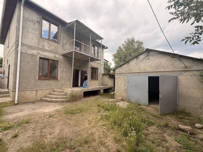 Продається сучасний двоповерховий будинок з ділянкою на Черемхах.(224-489) - фото 1