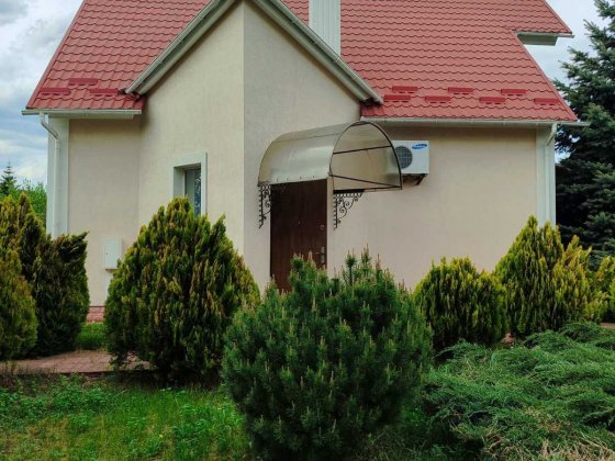 Затишний особняк на 12 сотках у Петропавлівській Борщагівці -комфорт та приватність !
