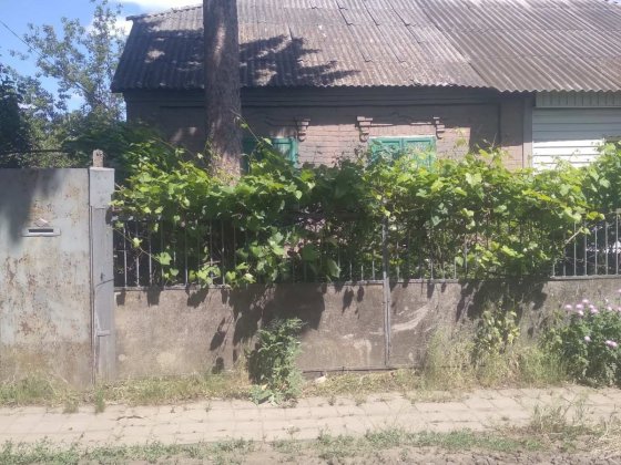 Продам полдома в Люботине Харків