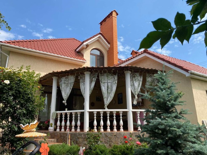 Шикарный дом недалеко от моря 220 м² с участком 5 соток | ракушняк, тёплый пол, гараж, сад - АМ - фото 1