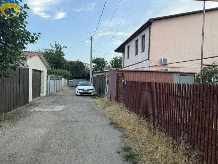 Продам частину будинку вул.Світанку  з ділянкою 2,3 сотки - фото 1