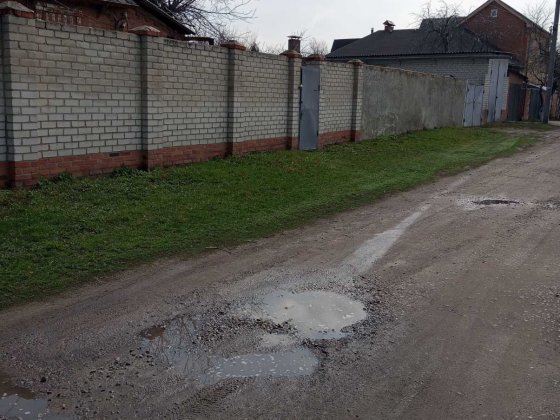 Продам 1/2 часть дома 4ситки.