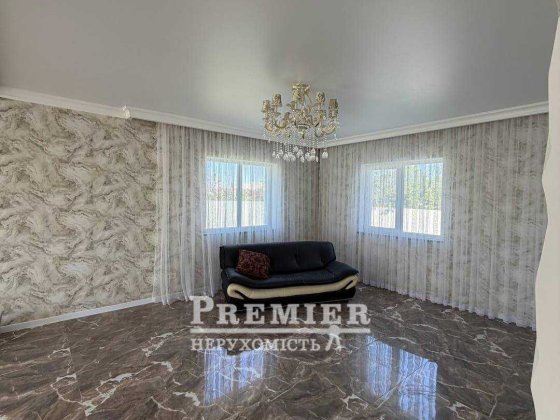 Сучасний будинок 170 м² на 7,8 сотках. Таїрова. Червоний Хутор