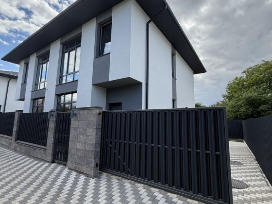 Продаж Дуплекса в Петропавлііській Борщагівці. Без комісіі для покупця. Петропавлівська Борщагівка