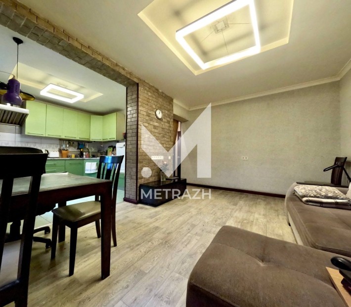 Продам дом 109м кв, Холодная гора, центральна вода та каналізація - фото 1