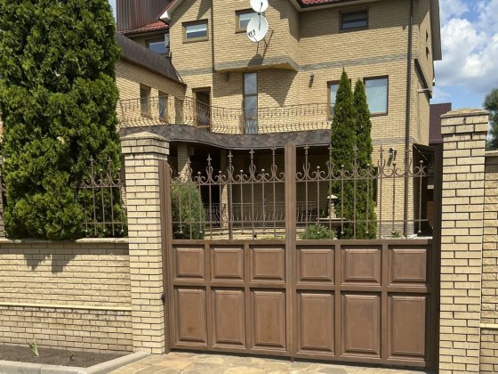 Продам дом в Харькове Харків