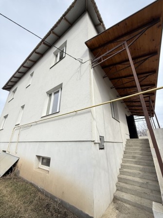 Продам двухэтажный дом, ул. Суворова (Татлина), 330 м2, - фото 1