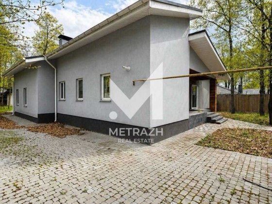 Продам шикарный дом в коттеджном поселке Лесное! Дизайнерский ремонт! (5565) Харків