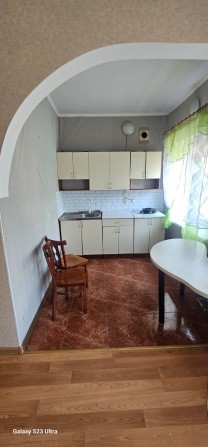 Продается двухкомнатная квартира! - фото 1