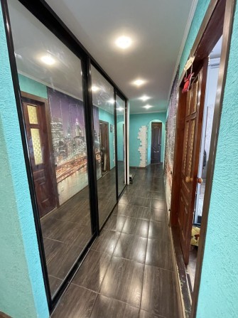 Продається  3 х кімнатна квартира  район ( рай-Бит)  м. Олександрія - фото 1