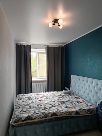 Продам 2 квартиру, меблі, техніка, автономне газове опалення,з гаражем - фото 1