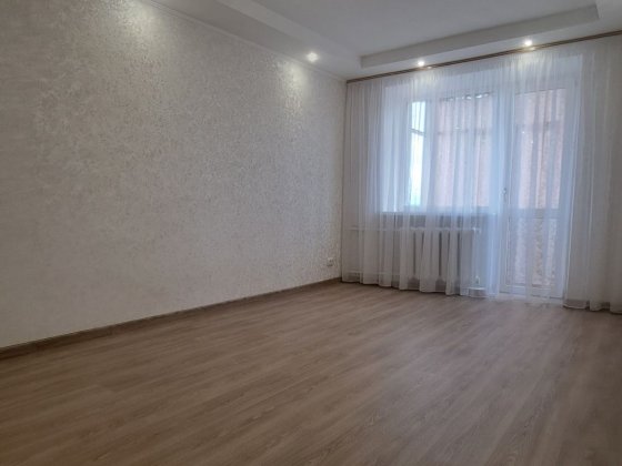 Продаж 2 км  другий поверх Бердичів