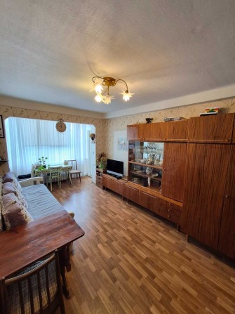 Продам 2-х кім квартиру 69м2 з індивідуальним опаленням - фото 1