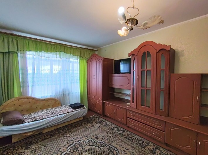 Продається однокімнатна квартира у містечку - фото 1