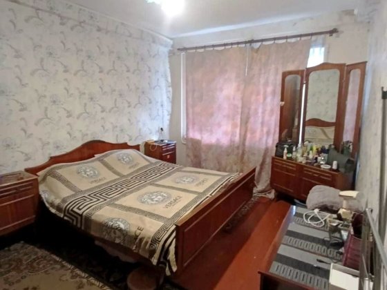 Продам 2 кімнатну квартиру на Черемхах /Україна Кам'янське