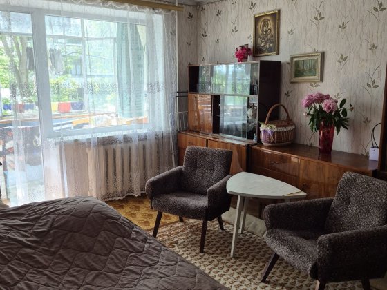 Продам 2-х кмн кв Черемушки п.б. Кам'янське