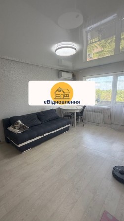 Продам 3-х комнатную квартиру  в центре.Сертификат ,ваучер . - фото 1