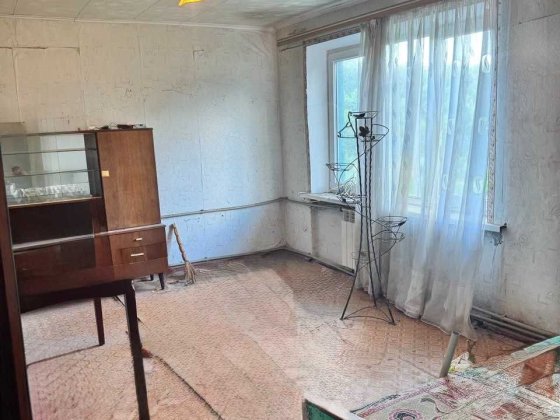 Продам 2-кімнатну квартиру по вул. Механізаторів м. Кам'янське Кам'янське