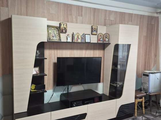 Продаж 1 кмн п.б. з меблями і технікою Каменское