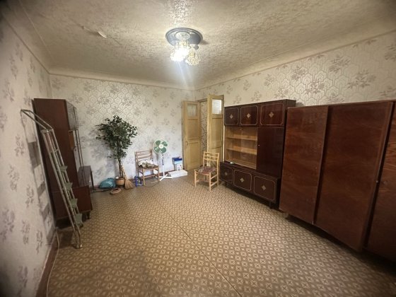 Продам 2 комн в тихом районе Кам'янське