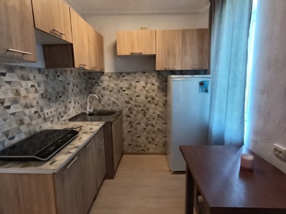 Продам однокімнатну квартиру вул.  Аношкіна Каменское