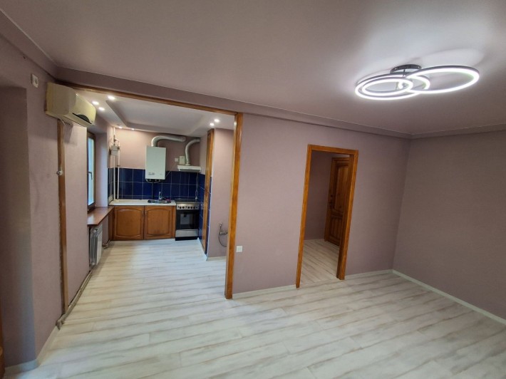 Продам 1к хорошую квартиру с газовой автономкой ближе к центру - фото 1
