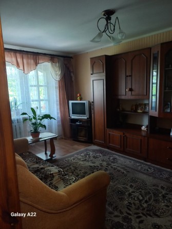Продаж 2 кім квартири на 2 поверсі в центрі - фото 1