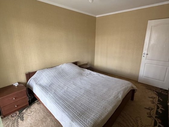 Трьохкімнатна квартира місто Глухів вул. Терещенків, 56 Глухів