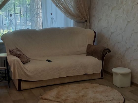 Продам 3к.кв.60м² 2/5 АО эл.мебель.2парковочных места. Кам'янське
