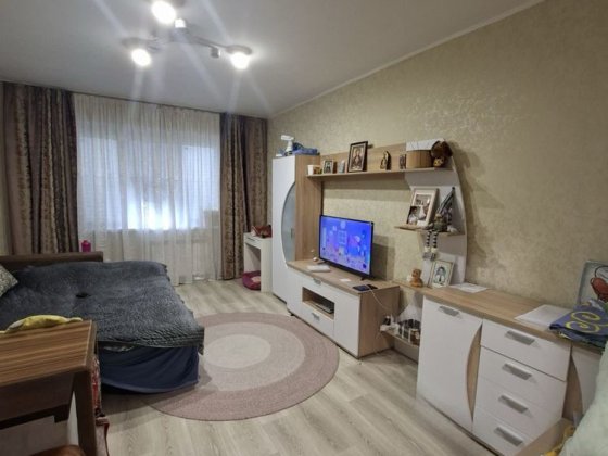 Продам 3х комнатную квартиру Черемушки Кам'янське