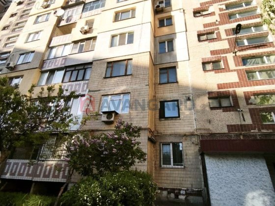Продам 4 кімнатну квартиру. Лівий берег Каменское