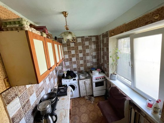 Продаж 2-кімнатної Каменское