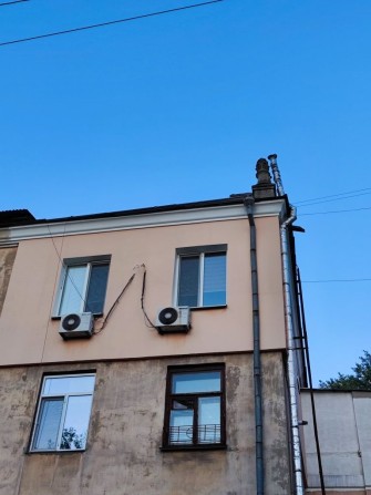 Продам 3комнатную квартиру ул.Запорожская д.8 Сталинка - фото 1