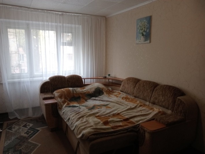 Продам 2-комнатную квартиру в центре города, ул. Мира. - фото 1