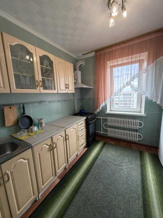 Продам 2 кімнатну квартиру! Лівий берег, 4 район! - фото 1