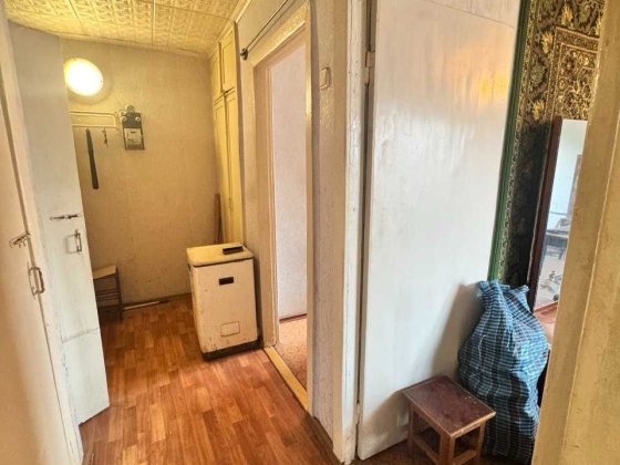 Продам 2 кімнатну квартиру! Баглійський район! Кам'янське