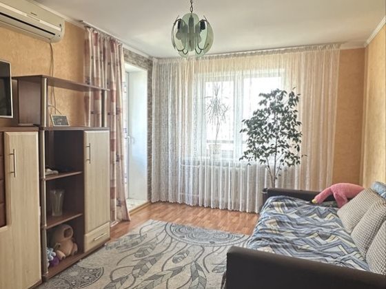 Продаж 2-кімн з меблями і технікою. Камʼянське, лівий берег Каменское