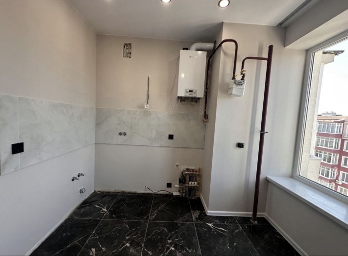 Біля парку Щасливий, ЖК Покровський, буд 8, газ+тепла підлога - фото 1