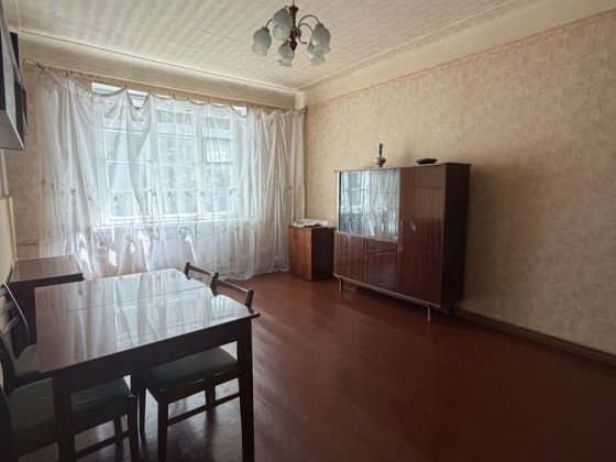 Продам 2-х кімн центр Кам'янське