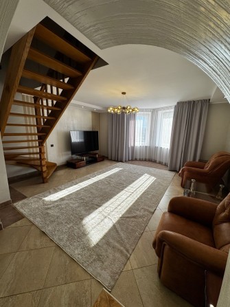 Продаж 2 рівневої квартири - фото 1