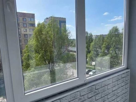 Продам 2-кімнатну квартиру. Лівий берег. 11 мкр Кам'янське