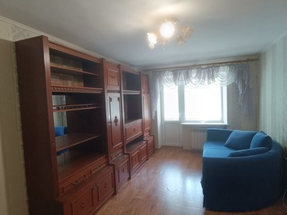 Продам 3комн, 2 этаж, черемушки Каменское
