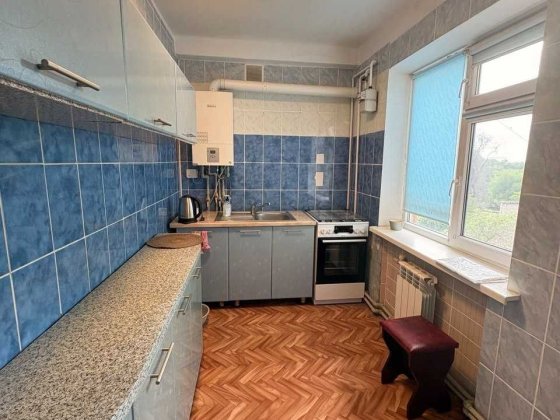 Продам квартиру! С АГО, 4 кімнатна! Каменское