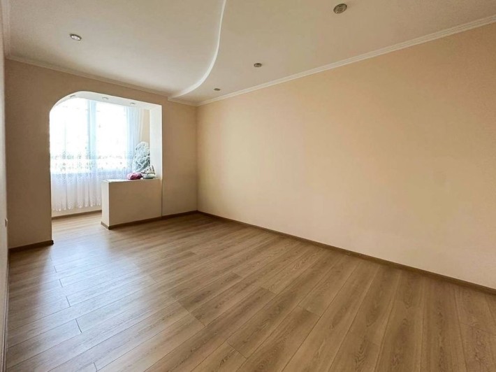 Продаж 2х кімнатної квартири по вул.Є.Коновальця - фото 1
