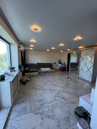 Продам 2x квартиру район Черемушки - фото 1