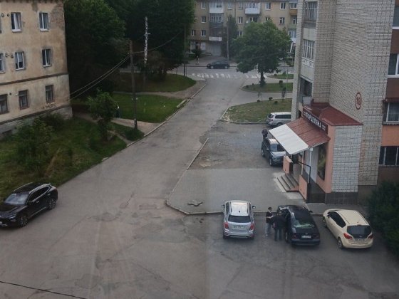 Продається 4-ох кімнатна квартира Дрогобич