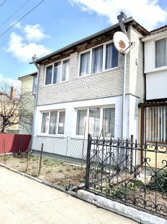 *3-кімнатна квартира в центрі Здолбунова-2, автономне опалення - фото 1